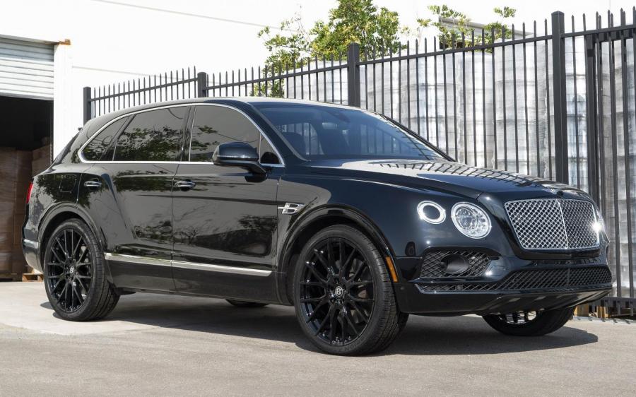 Bentley Bentayga on Forgiato Wheels (FLOW 001) '2019